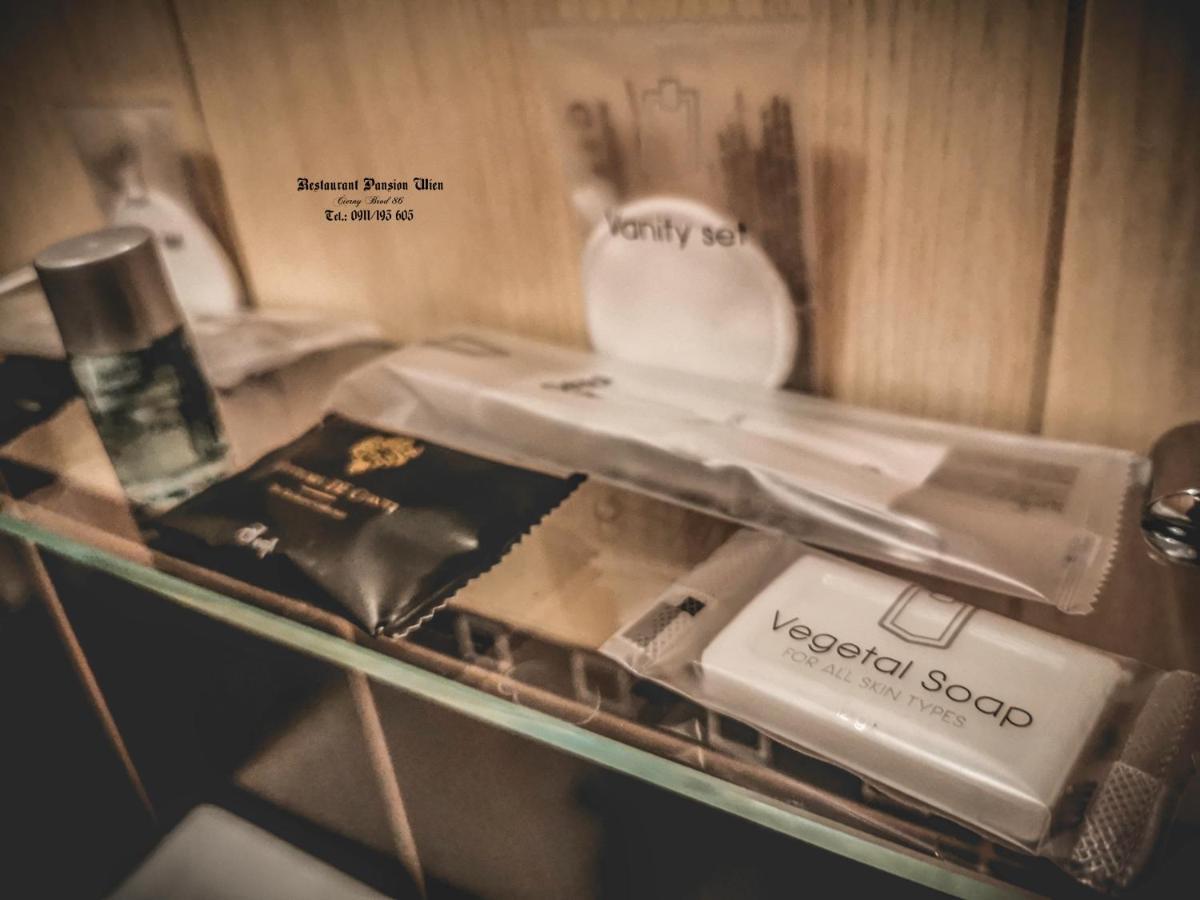 Restaurant Pansion Wien Cierny Brod ภายนอก รูปภาพ