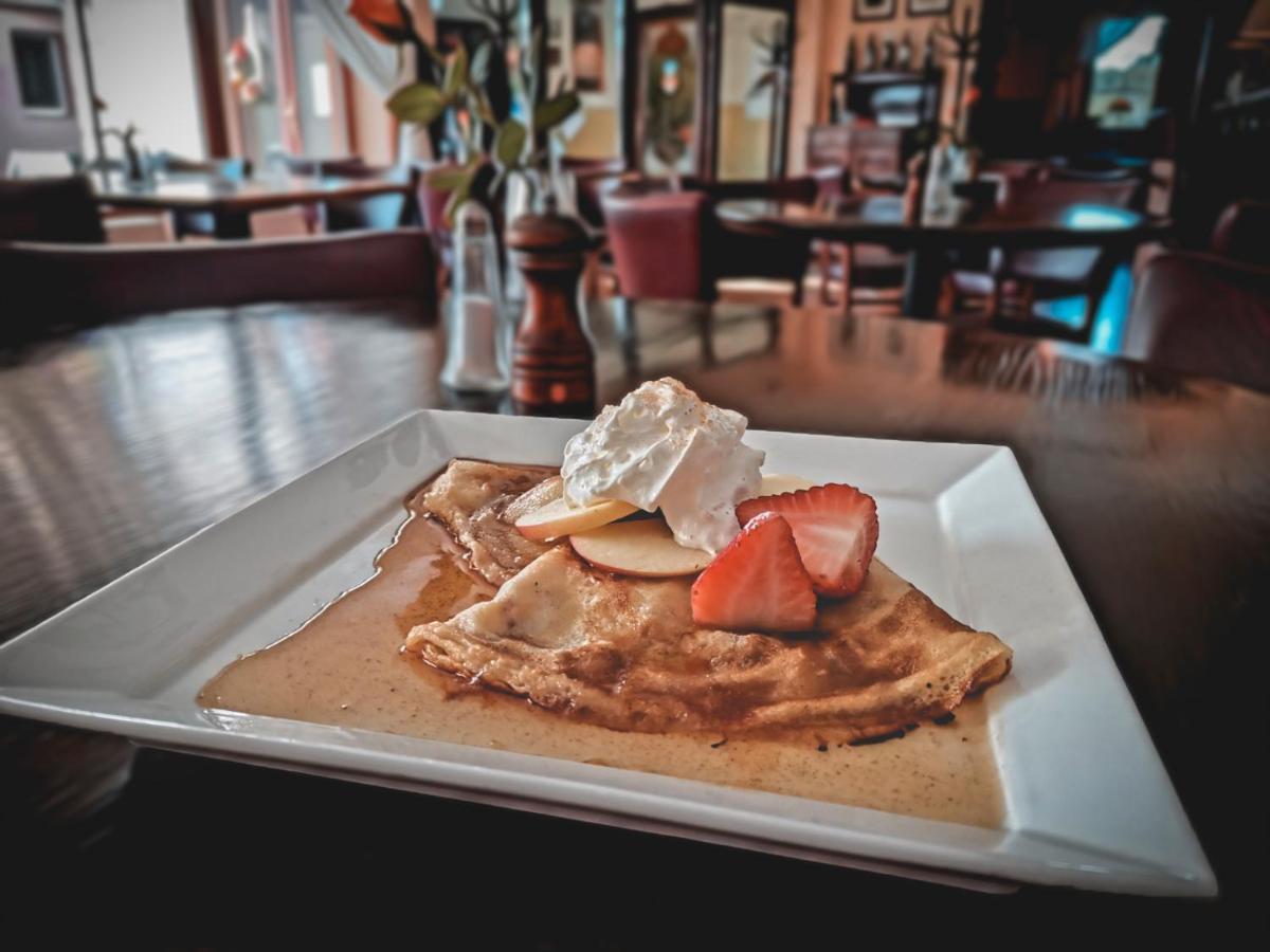 Restaurant Pansion Wien Cierny Brod ภายนอก รูปภาพ